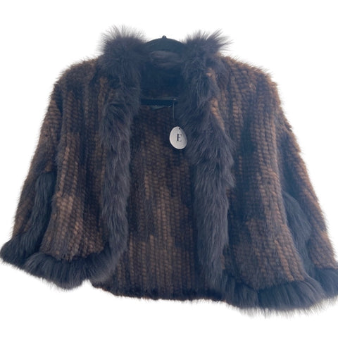 Renta Estola Renta Estola