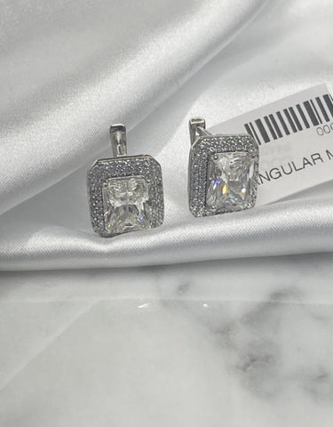 ARETES RECTANGULAR MOISSANITA CON HALO