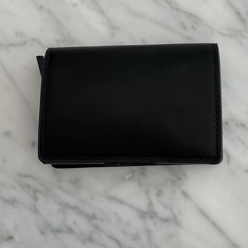 MAGNET SWITCH WALLET