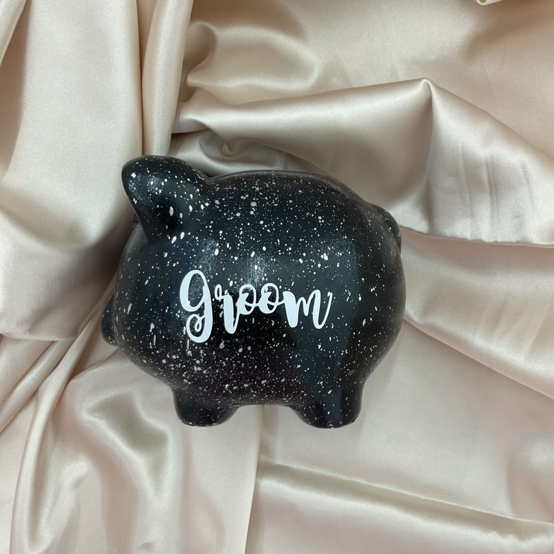 ALCANCIA PIGGY GROOM