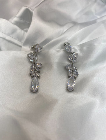 Aretes gotas y marquiz