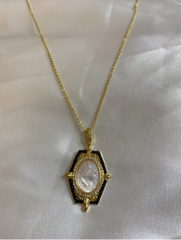 collar de sagrado corazon